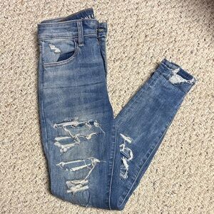 American Eagle Outfitters Distressed High-Rise Jeggings Size 2 Short